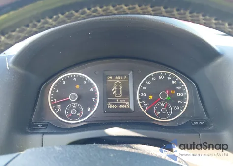 2010 Volkswagen Tiguan Wolfsburg Edition z USA, uszkodzony, nr VIN WVGBV7AX2AW534478